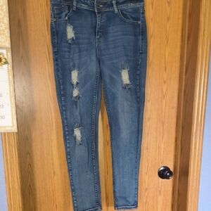 The Classic Blue Distressed Skinny Jeans